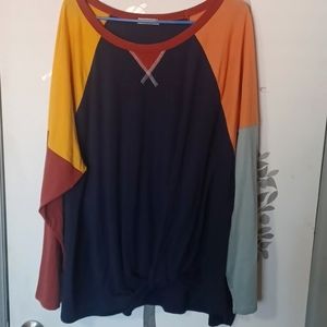NWOT Color blocking Top!